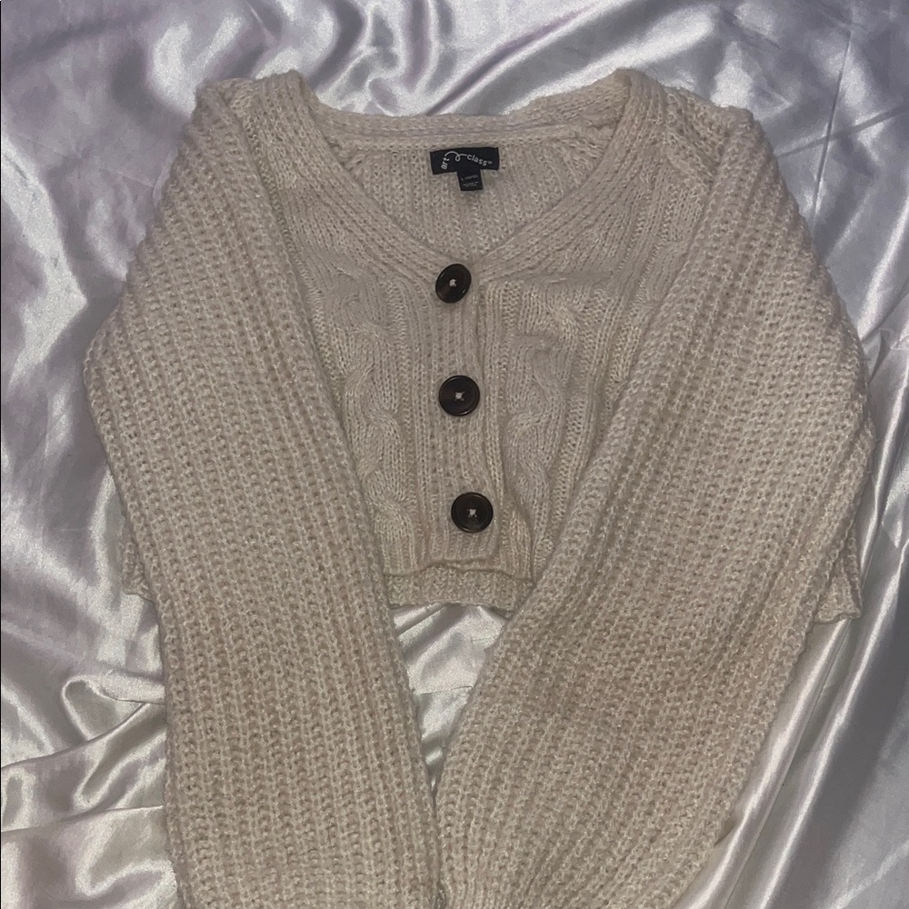 Target Cream Cardigan with Buttons🤍